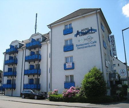 Hotel Aggertal Гумерсбах Екстериор снимка