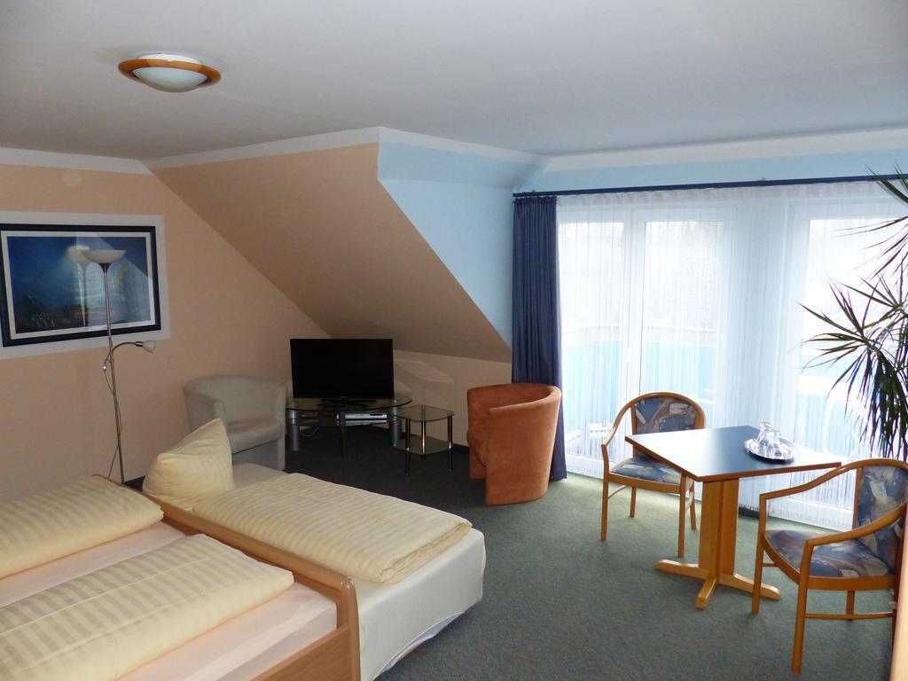 Hotel Aggertal Гумерсбах Екстериор снимка