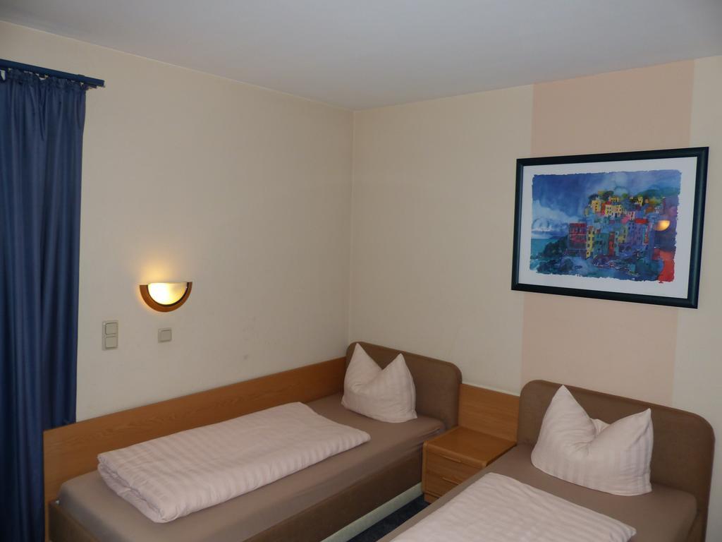 Hotel Aggertal Гумерсбах Екстериор снимка