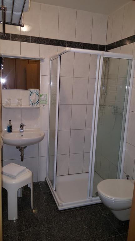 Hotel Aggertal Гумерсбах Екстериор снимка