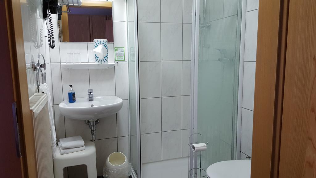 Hotel Aggertal Гумерсбах Екстериор снимка